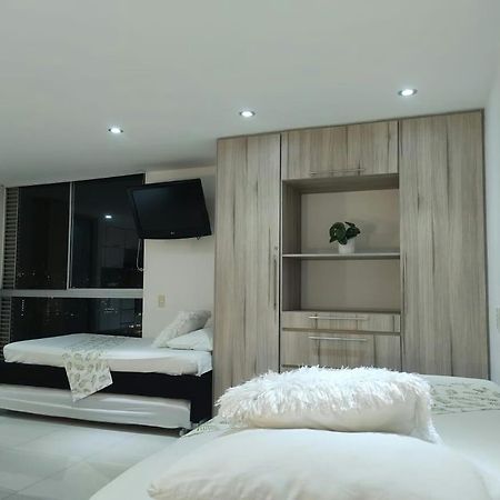 Edificio La Frontera Loft Apartment Medellin Bagian luar foto