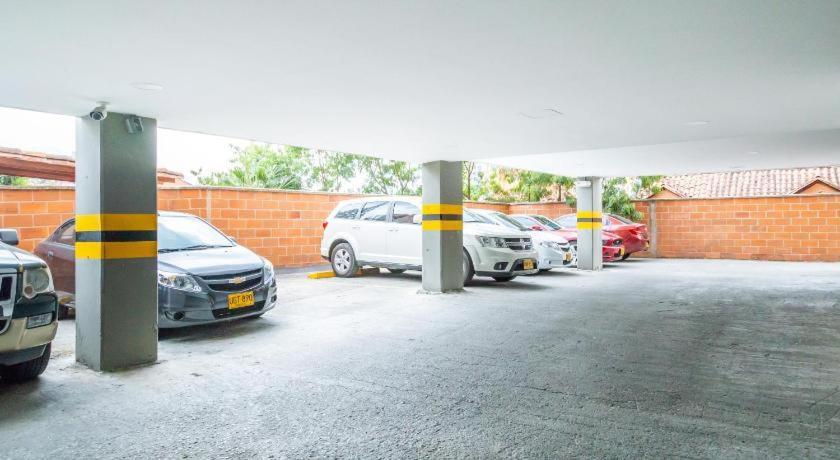 Edificio La Frontera Loft Apartment Medellin Bagian luar foto